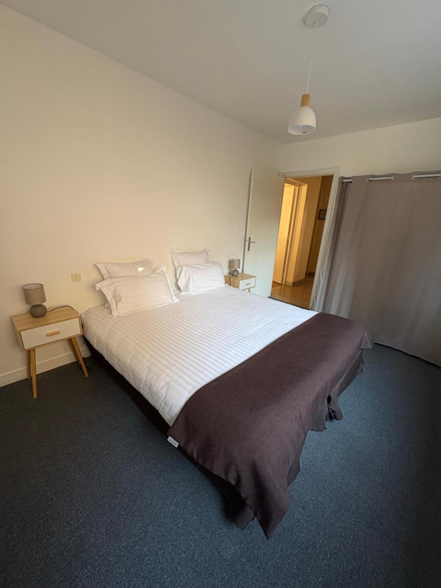 Cit'Hotel Le Chris'Tel Hotel Et Restaurant Le Puy-en-Velay Kültér fotó